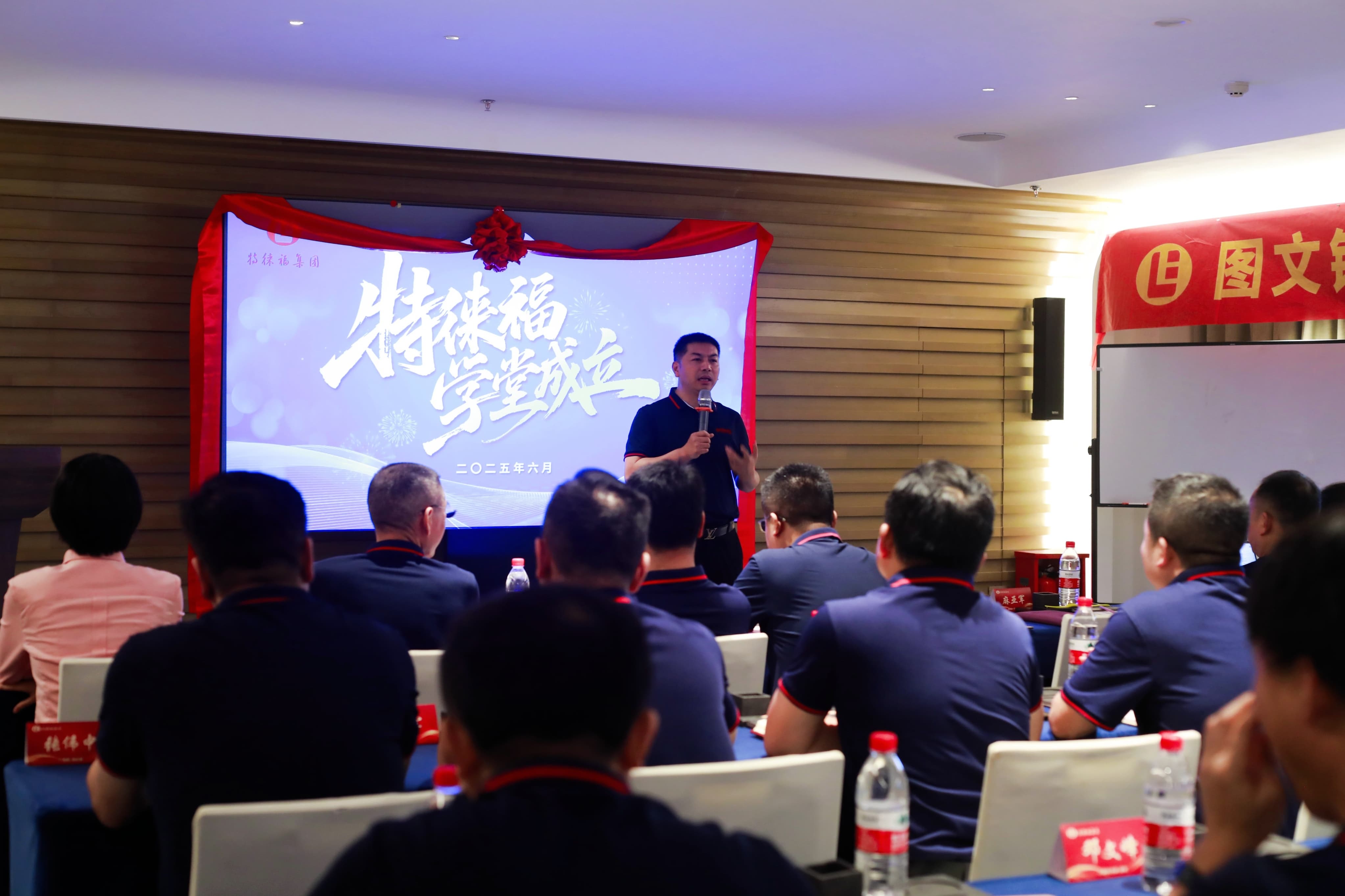 1749550153296146.jpg _B0A4077-opq3710676419_compressed.jpg